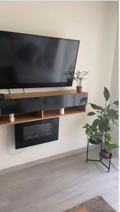 Appartement Cosy Et Bien Equipe Nanterre Buitenkant foto